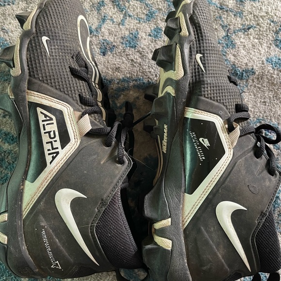 Nike football cleats - Picture 2 of 5